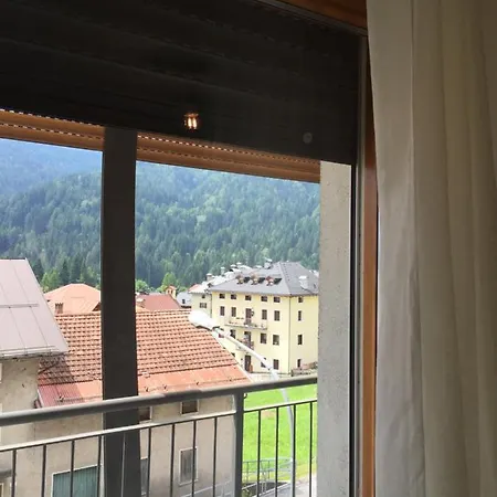10 Km Da Cortina شقة Vodo Cadore